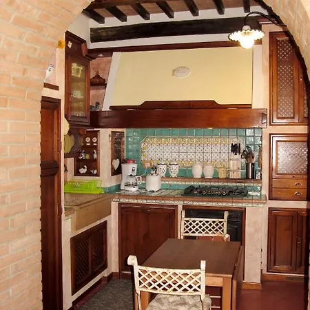 Locazione Turistica Le Rose Del Chianti - Pgg200 * Poggibonsi